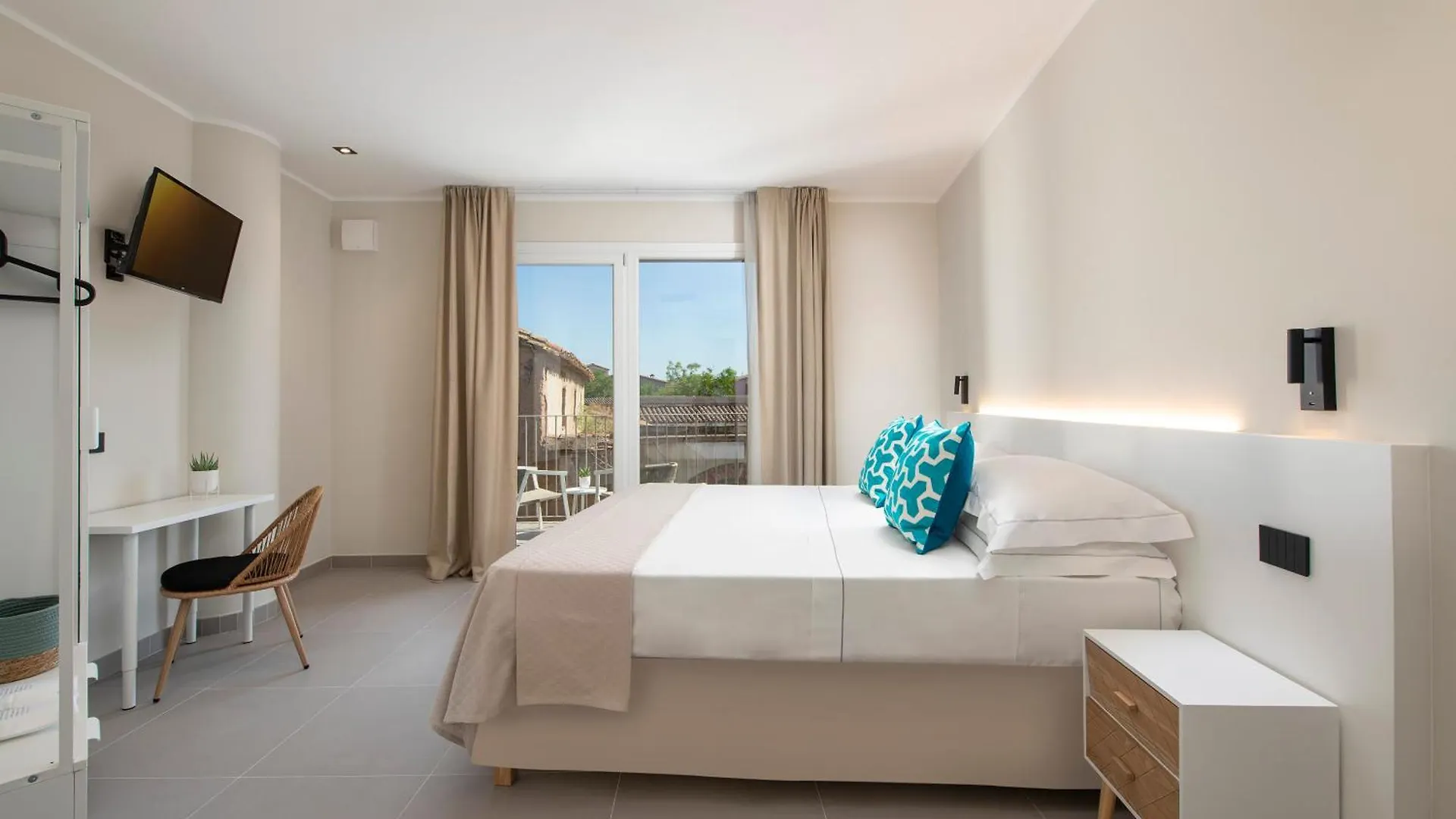 Mem Lodge And Suite Pula Italy